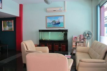 สมใจ เฮาส์ Hotel ศรีราชา ภายนอก รูปภาพ